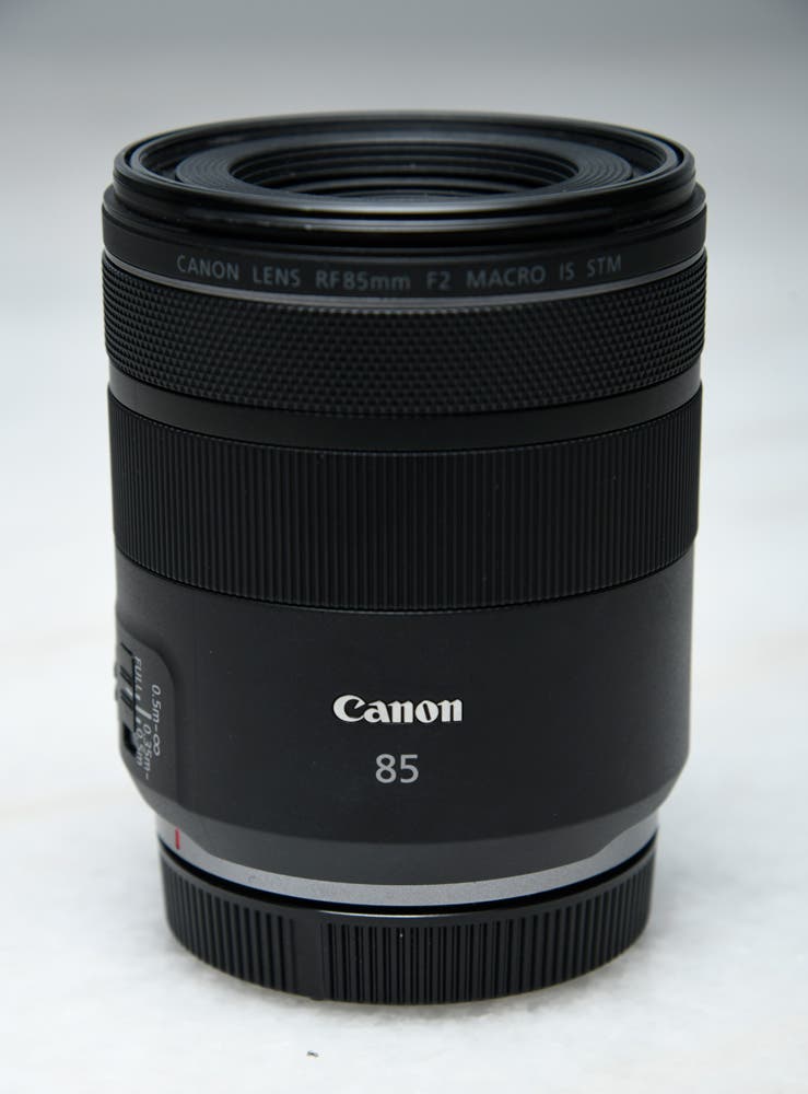 Canon RF85mm F2 Macro IS STM Lens