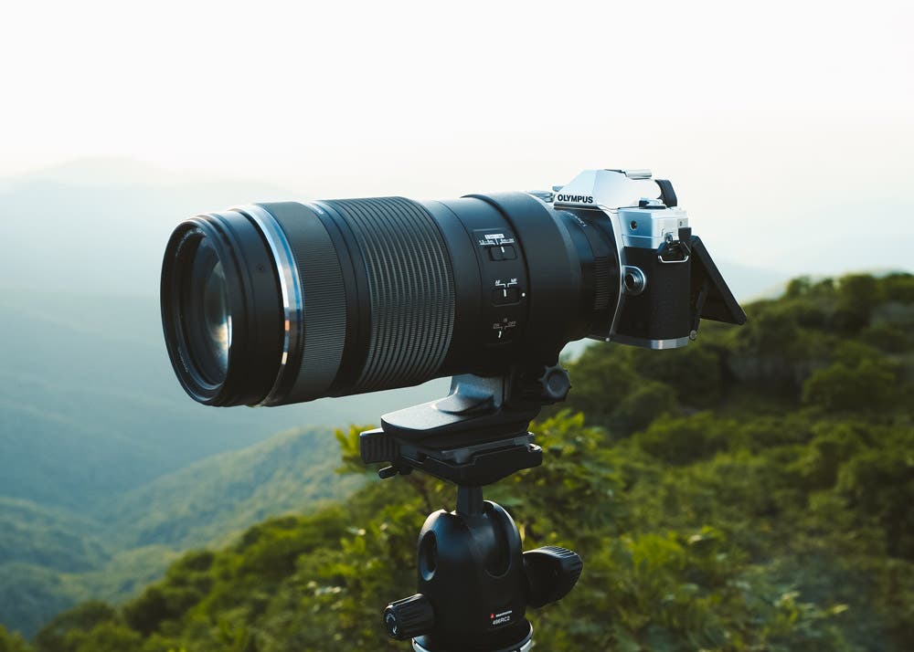 Olympus M.Zuiko Digital ED 100-400mm F5.0-6.3 IS Black Lens