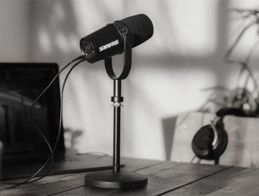 Shure MV7 microphone