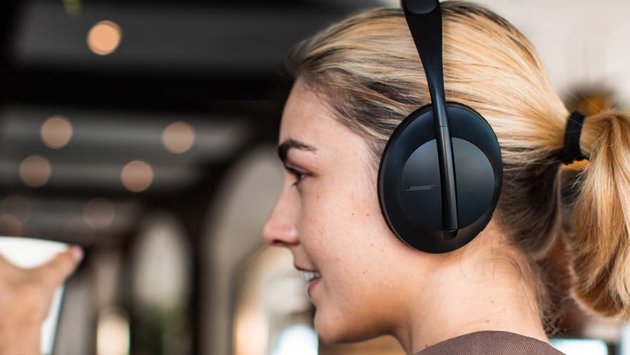 Bose 700 Headphones - Are They The Best? 