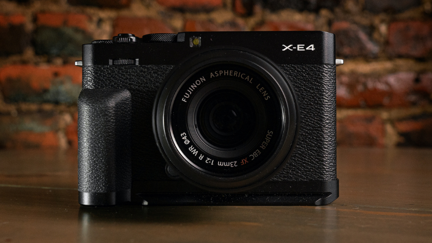 Fujifilm XE4: Hands-On with Cooper