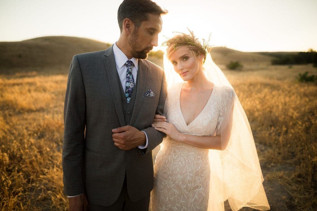 8 Golden Hour Photography Tips for Magical Photos 42West