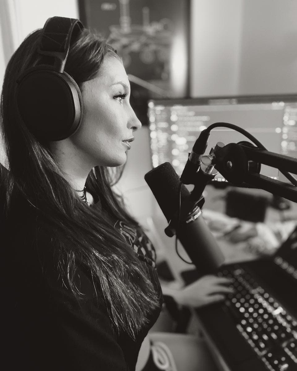 Ashley Anderson (KittyKosmos on Twitch)