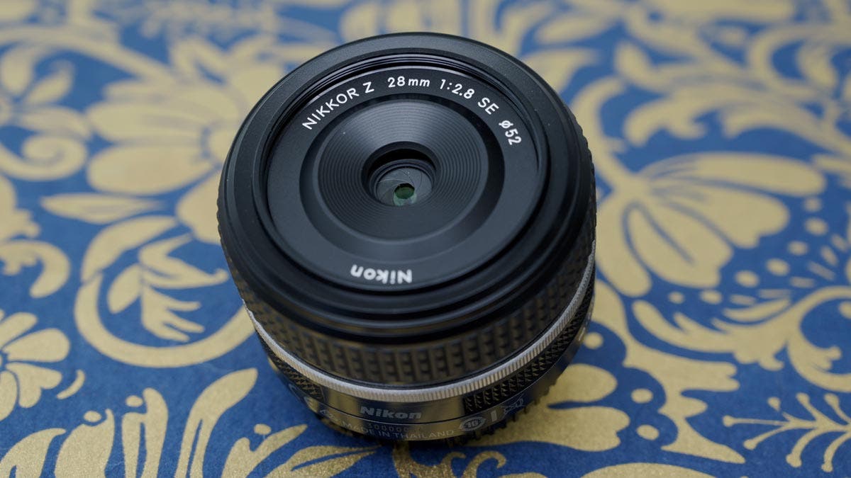 Nikon NIKKOR Z 28mm f/2.8 (SE)