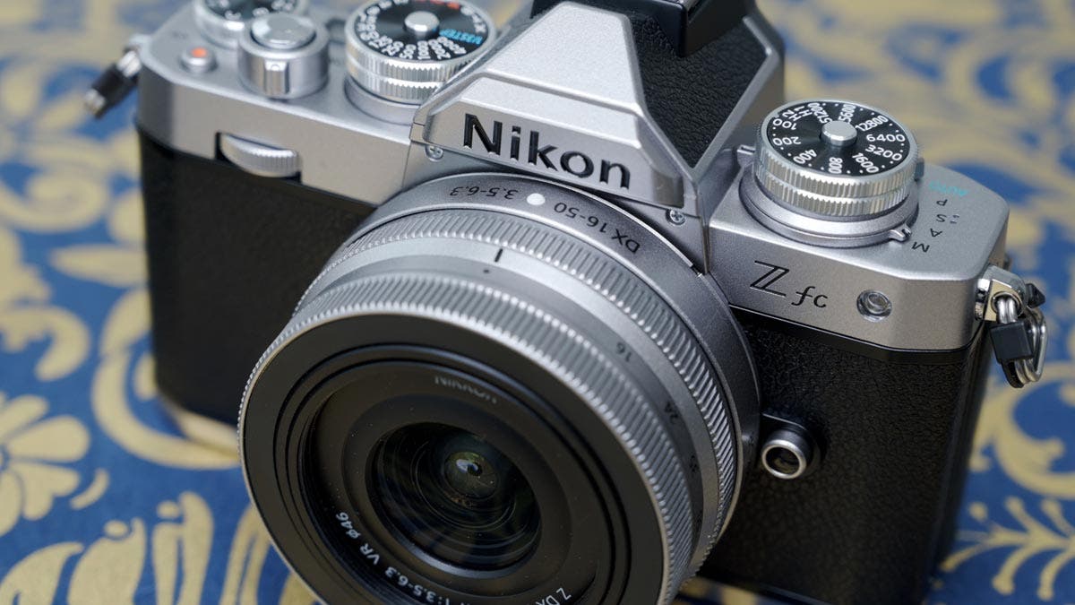 Nikon announces Z fc mirrorless camera with retro design -  news