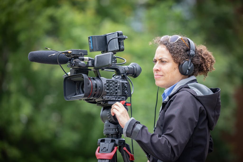 canon fx605 camcorder