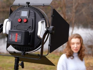 Rotolight AEOS 2
