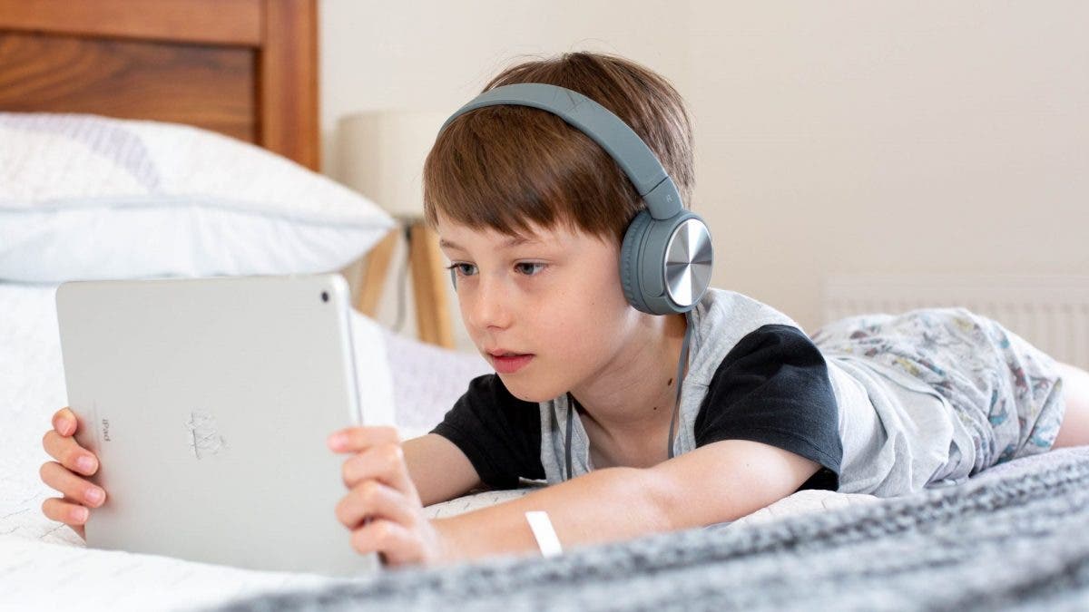The 9 Best Tablets for Kids - 42West, Adorama