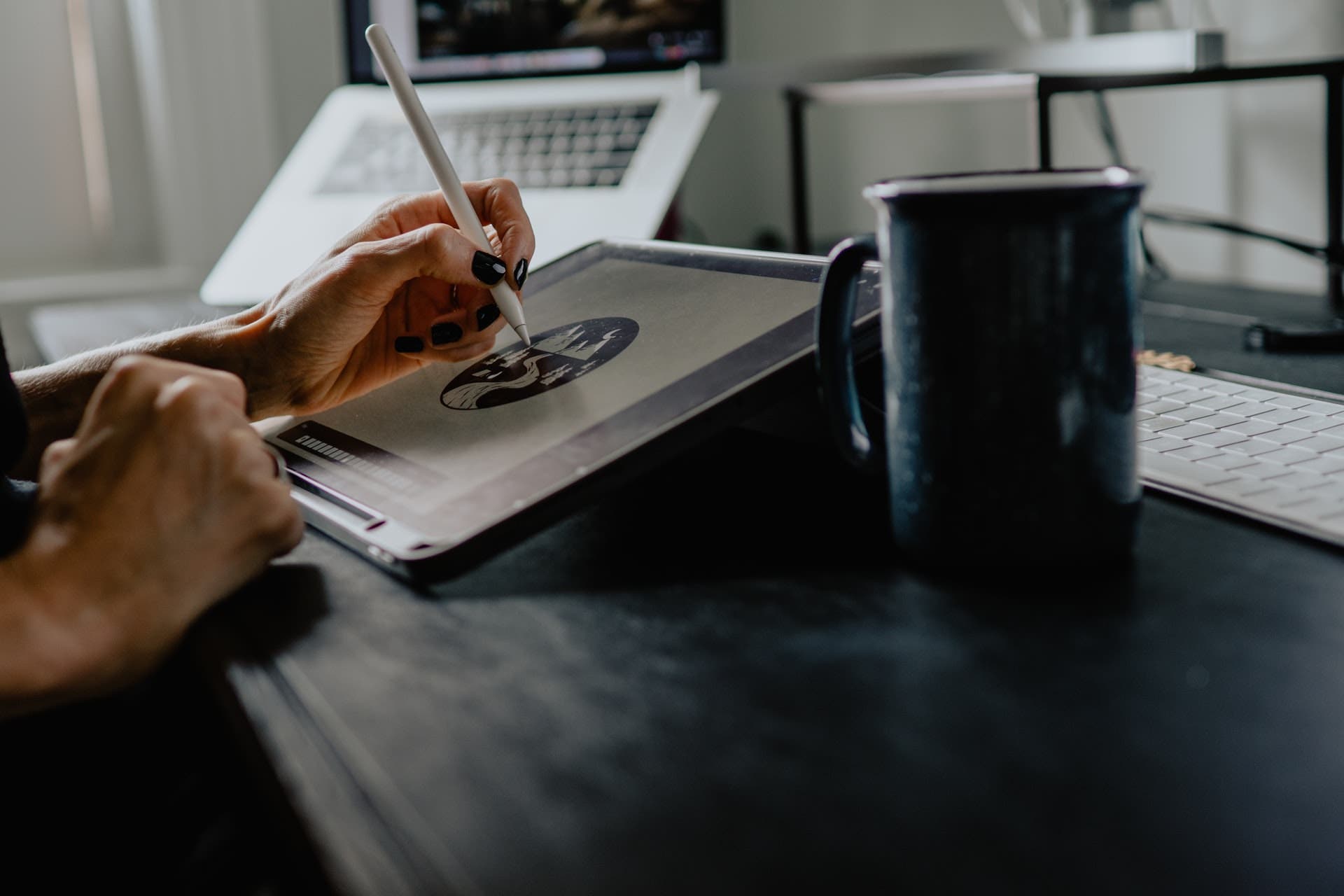 Best Drawing Tablet for Beginners - 42West, Adorama