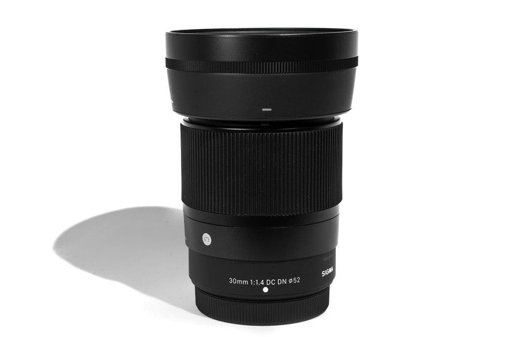 Sigma 30mm F1.4 Lens contemporary lens for fujifilm x series cameras