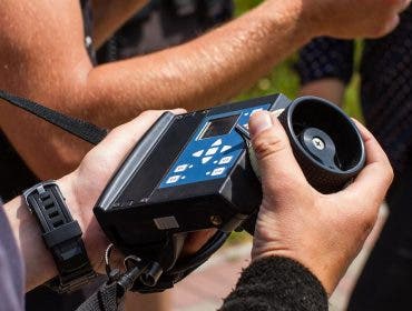 follow focus system on set