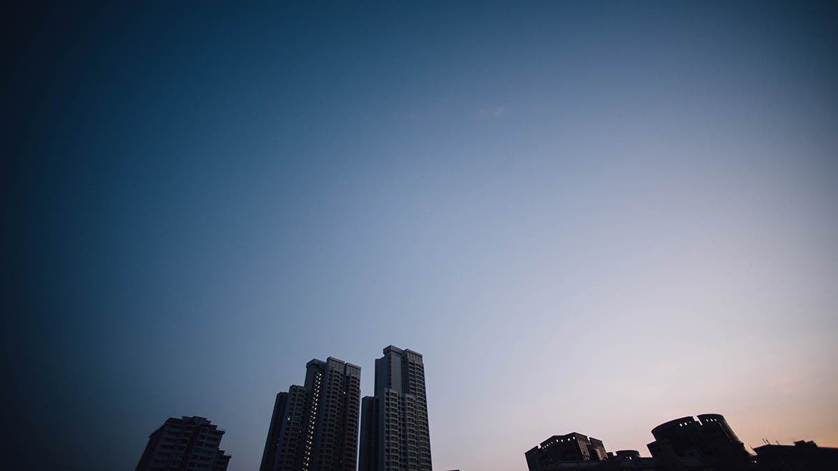 vignetting architecture sky photography
