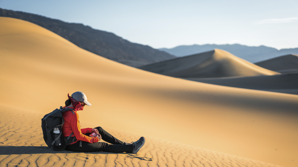 How to Use the Content Aware Scale in 42West, Adorama