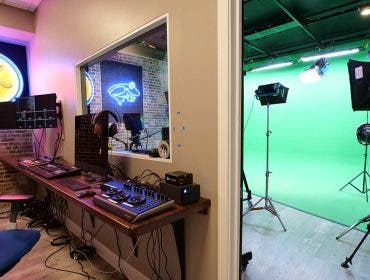 iFrog Marketing Solutions live production studio