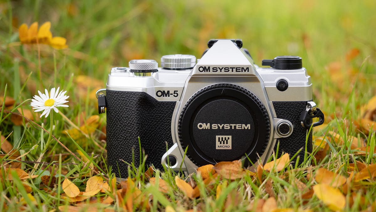 Olympus OM-D E-M10 Mark IV  Hands On with Gavin Hoey 