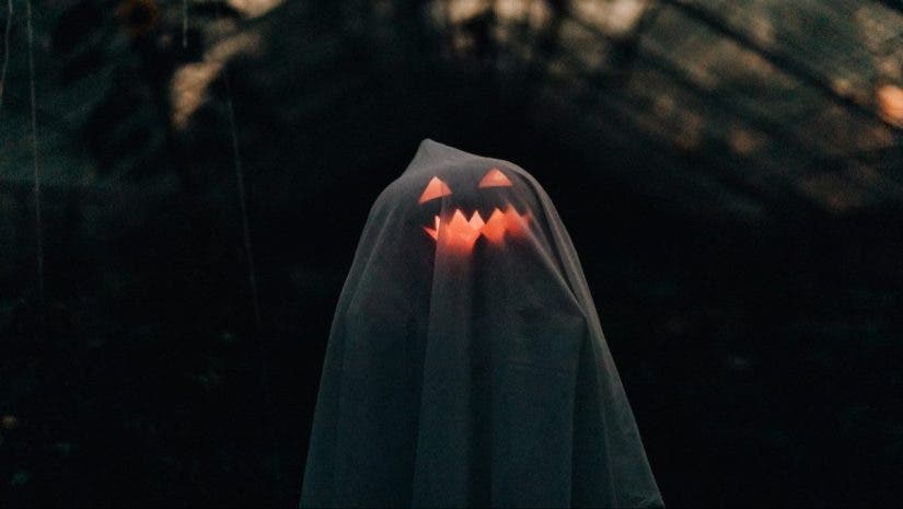 Halloween photography ghost feature