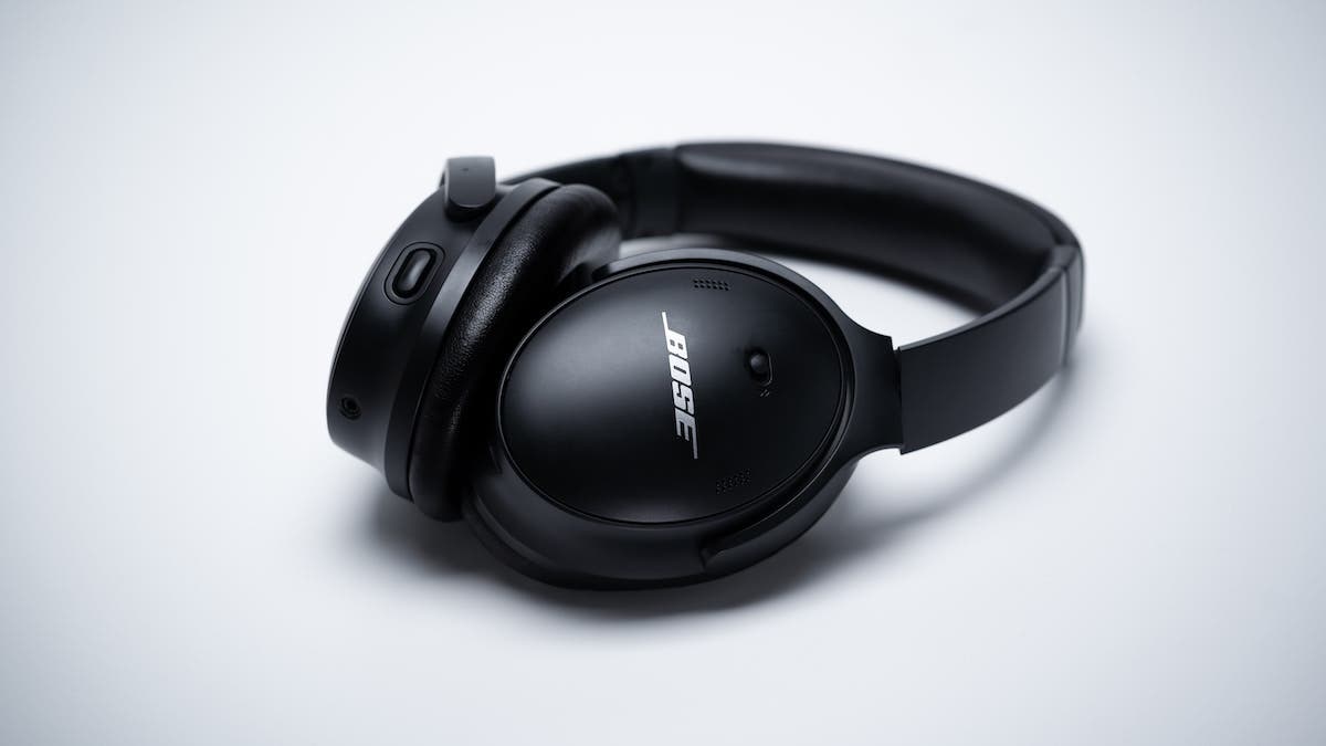 kuvert indlæg plus A Guide to Bose Headphones in 2023 - 42West, Adorama