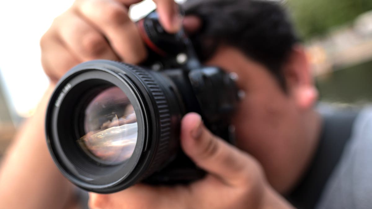 The Ultimate Guide to Manual Focus in Photography 42West