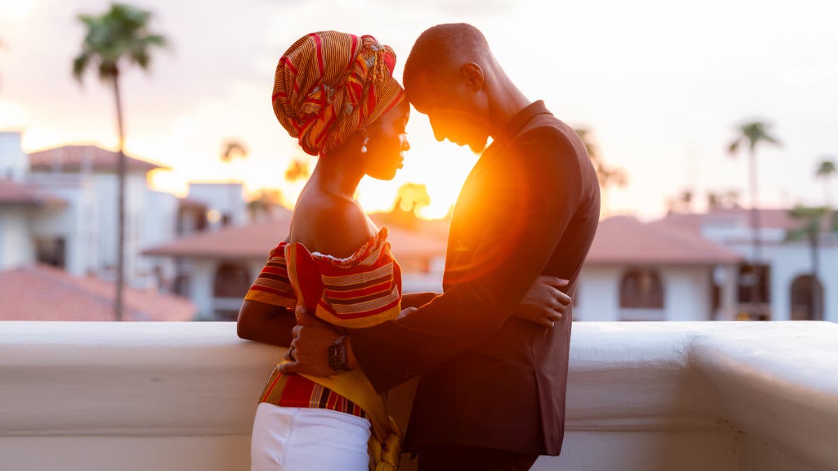 Ugandan bride Mikayla Lupmapa in Arizona wearing modern day gomesi by Solome Katongole Photo credit: © Petronella Photography http://bypetronella.com