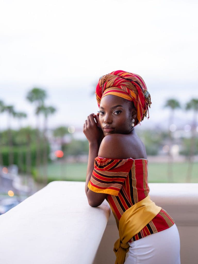 Ugandan bride Mikayla Lupmapa in Arizona wearing modern-day gomesi by Solome Katongole Photo credit: © Petronella Photography http://bypetronella.com
Captured with Fujifilm 55mm f/1.7