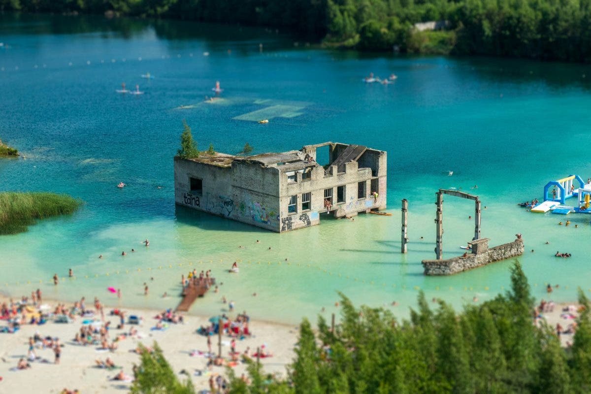 example of tilt-shift photography