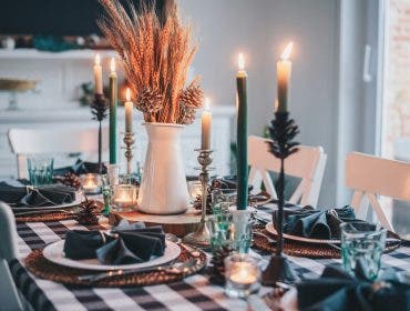 a sample on how to capture family gatherings