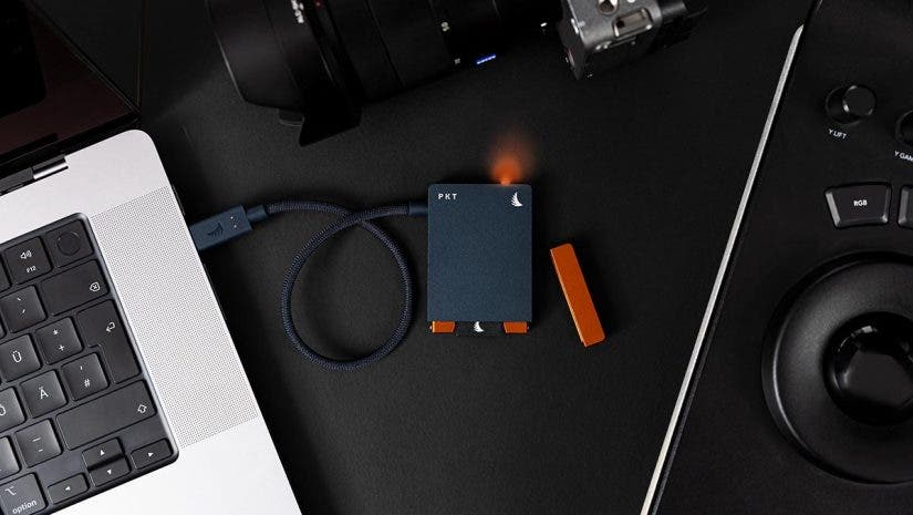 Angelbird CFexpress A and Angelbird card reader