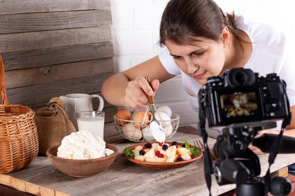 Building an Engaged Social Media Community