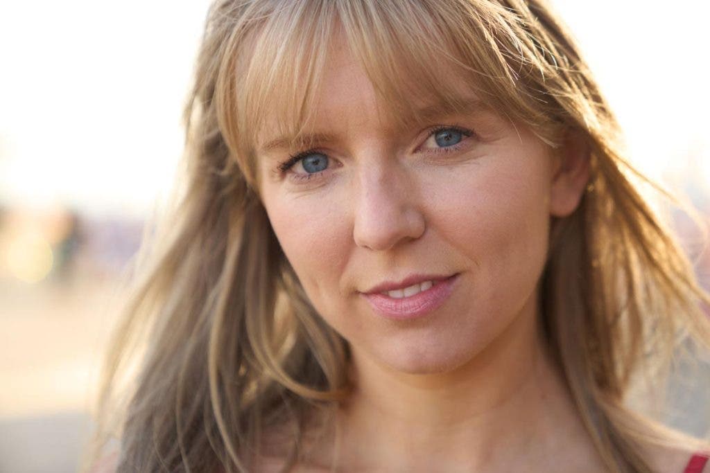 Backlit natural light portrait (Photo by Tony Gale)