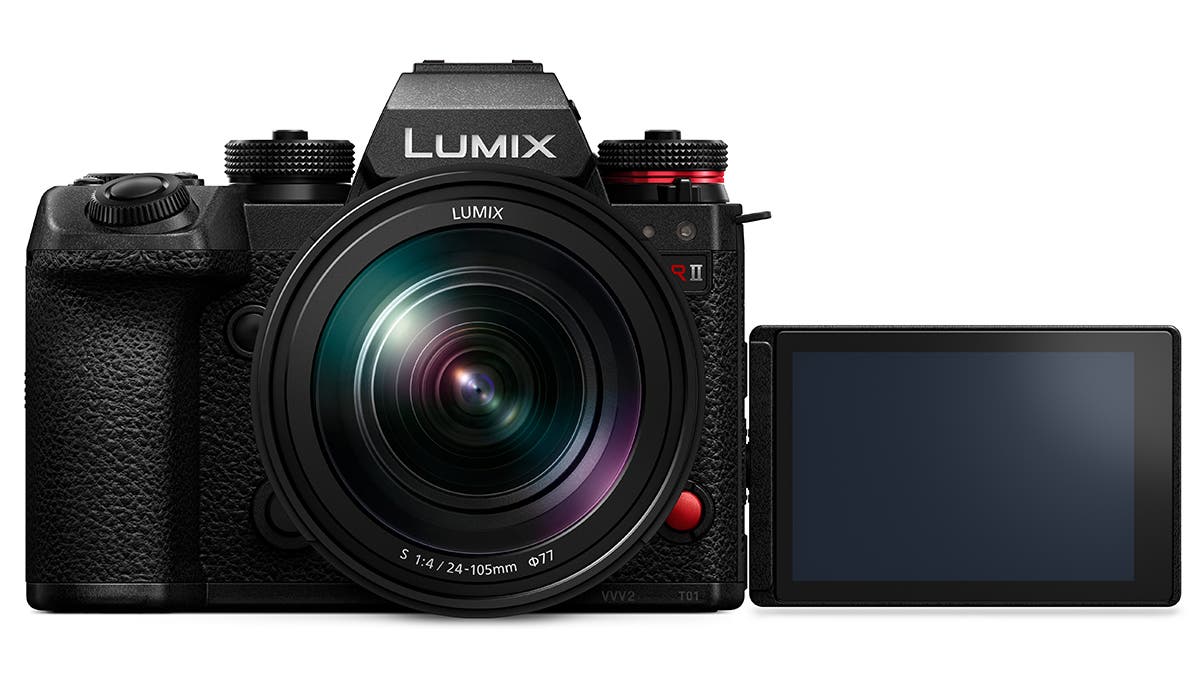 LUMIX S1RII Front View
