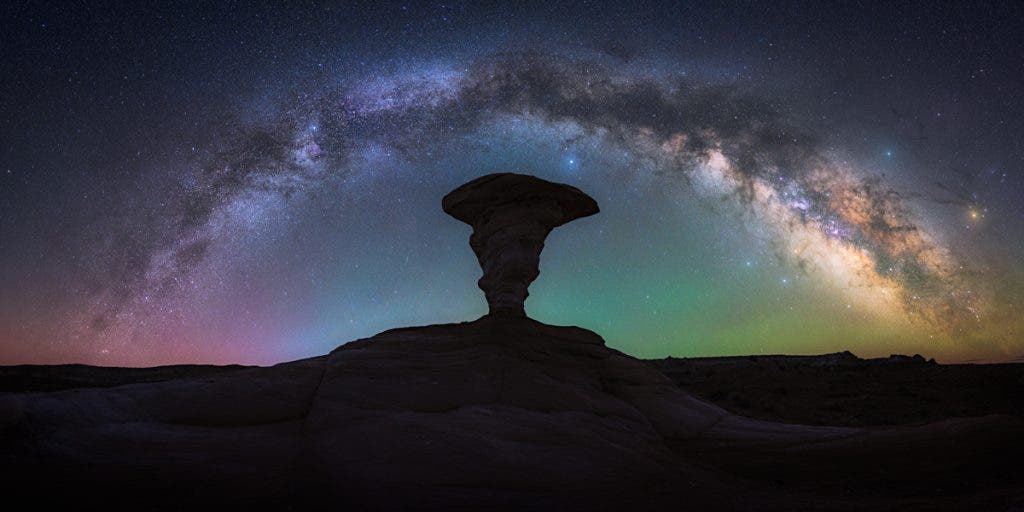 wide-angle astrophotography image