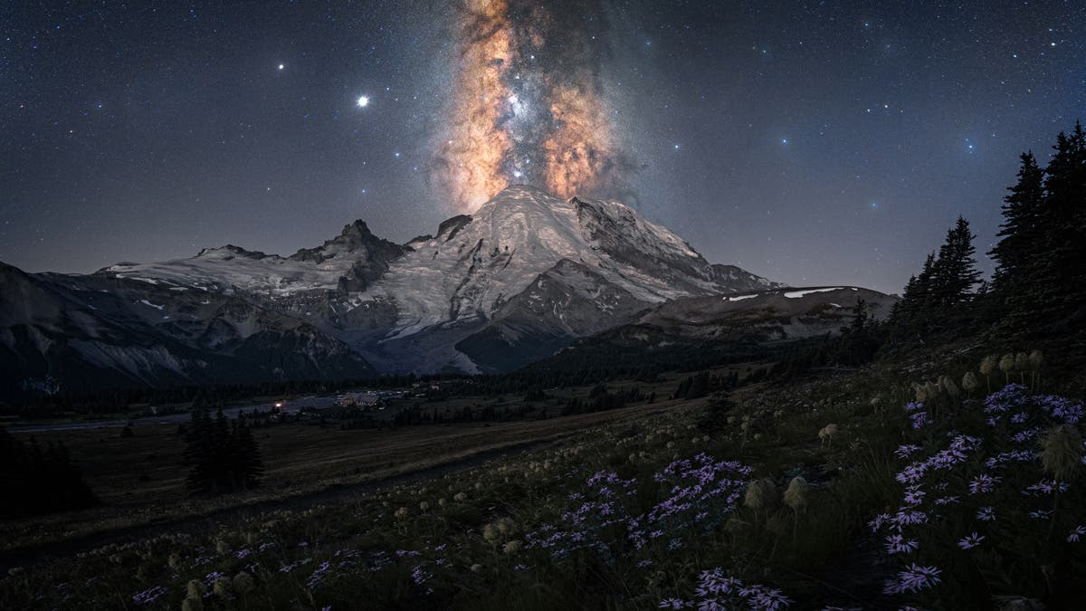wide-angle astrophotography image
