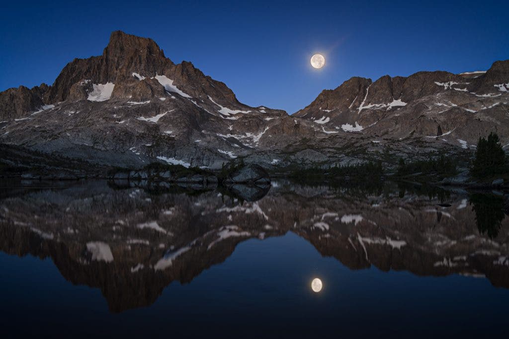 wide-angle astrophotography image