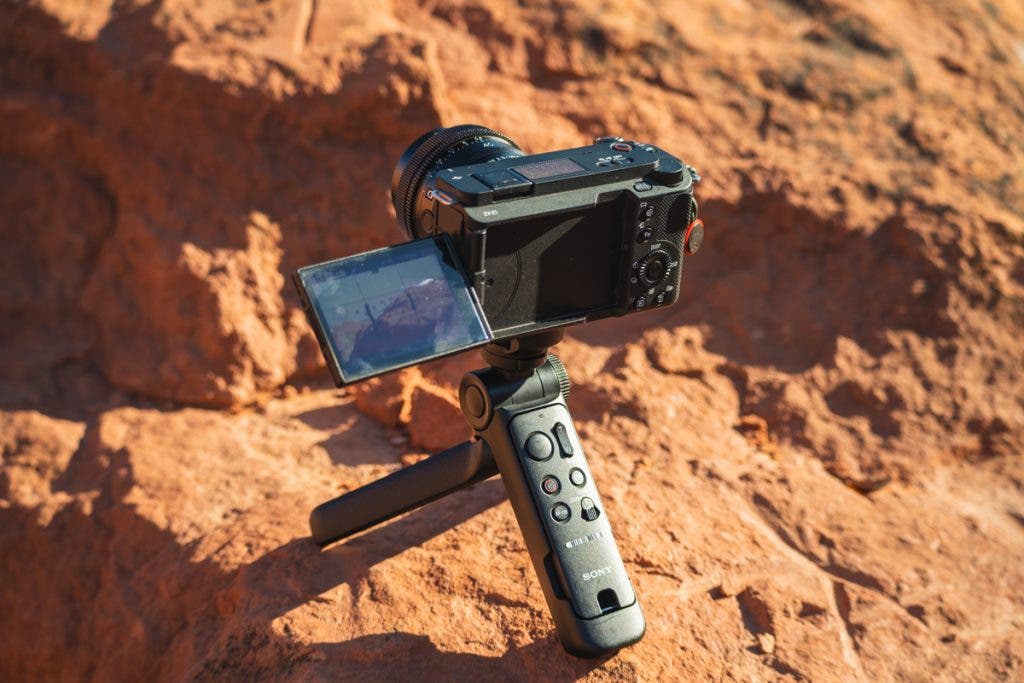 The Sony GP-VPT3 is a Tripod