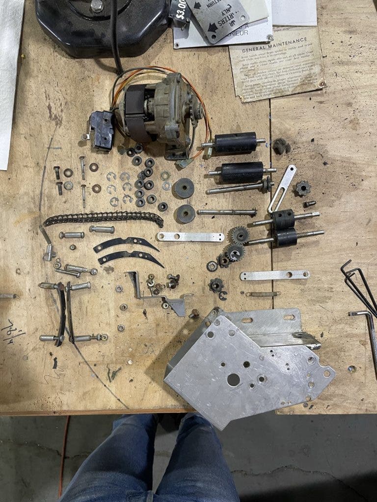 Repairing a photobooth