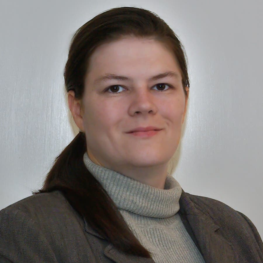 Liz Masoner headshot