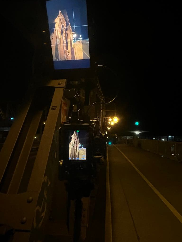 Behind the scenes shooting vertiscope images at night in Berlin.