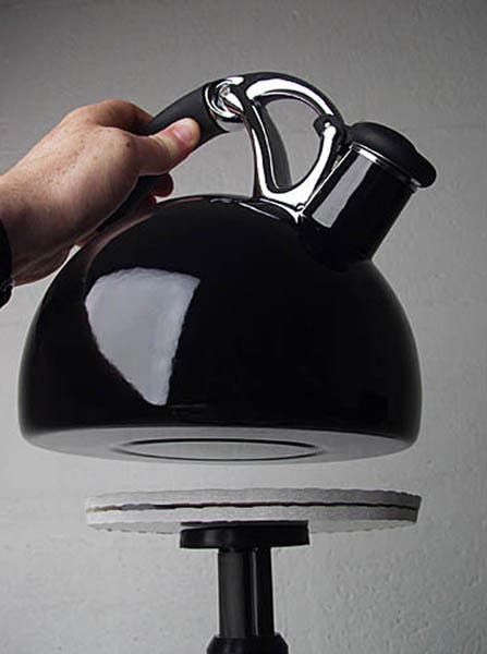 Placing tea kettle on modified tripod head