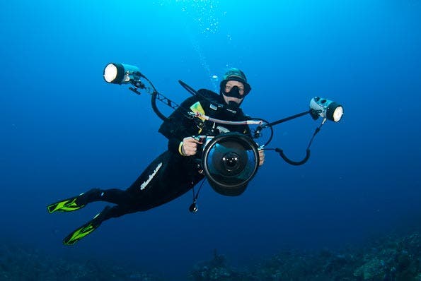 Michele Westmorland with wide-angle setup. Photo by Lois Hatcher