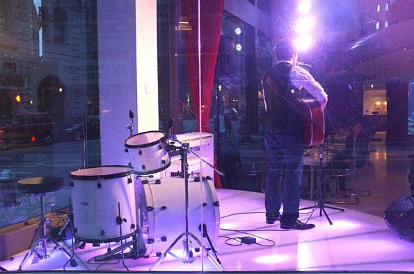 Solo Performer Photo by Sandy Ramirez