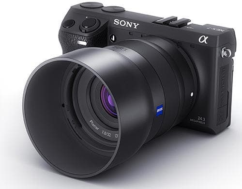 Zeiss 32mm f/1.8 lens on Sony Alpha