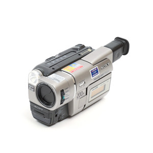 hy0825　SONY VideoHi8 CCD-TRV86 ① Sony CCD-TRV86 Handycam Hi8 Camcorder Japanese-only 20x 240x