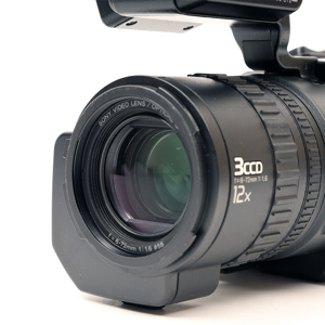 USED Sony DSR-PD170 Mini DVCAM Professional Camcorder - (180 Hours