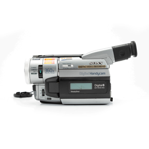 USED Sony DCR-TRV310 NTSC Digital 8 Handycam Video Camera