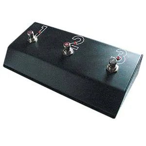 hughes-kettner-3-button-