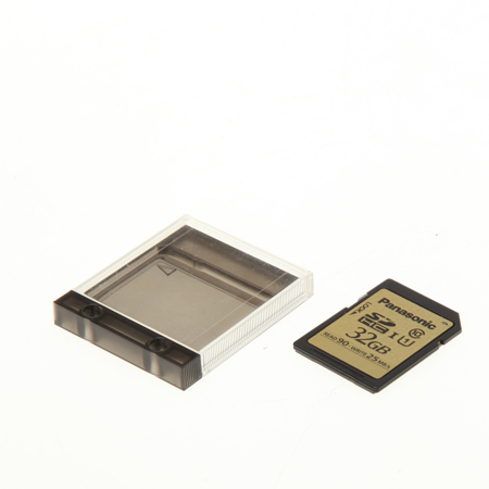 Panasonic RP-SDUB32GAK 32GB Gold-Series Class 10 SDHC Memory Card - SKU#1310321