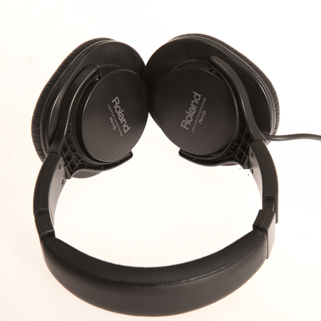 Roland RH-5 Around-Ear Stereo Headphone with Conversion Plug, 10-22000Hz Frequency Response, 32Ohms Impedance, 92dB Sensitivity