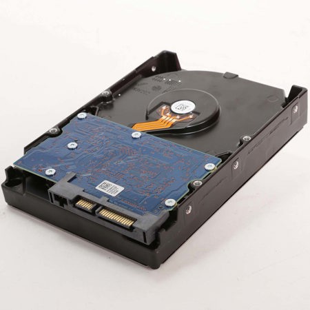Toshiba DT01ACA200 2TB SATA 3.0 3.5" Internal Hard Drive, 7200 RPM