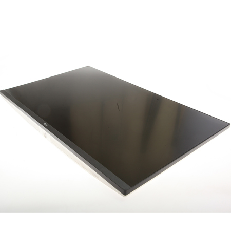 Used LG UltraFine 32UN650-W 31.5