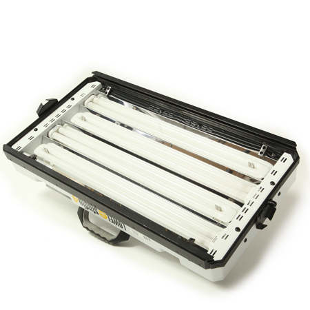 Lowel e-Studio 4 Fluorescent Unit with Stand Mount - SKU#1393743